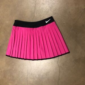 Pink Nike women’s Court Victory Tennis Skirt